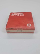 National 450519 Output Shaft Oil Seal  - $230.79 MXN