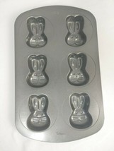 Wilton Cake Pan Rabbit Easter Mini Bunnies Non Stick Baking Mold 6 Cavity - £9.31 GBP