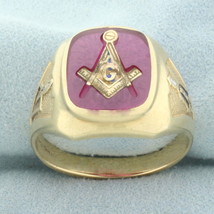 Vintage Lab Ruby Masonic Ring in 10k Yellow Gold - £391.28 GBP