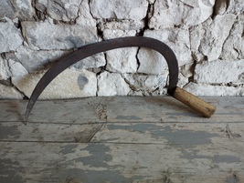 Old Antique Primitive Sickle Wooden Handle Farm Tool Used For Reaping of... - £35.49 GBP