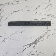 Lincoln D6VB17C997AA 1975 Continental All Black RH Rear Center Bumper Gu... - $1,291.65 MXN