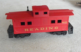 Vintage HO Scale Red Reading 5609 Caboose Car - $15.84