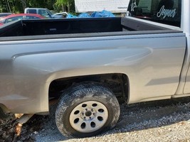 2014 2018 Chevrolet Silverado 1500 OEM 636R Switchblade Silver Pickup Be... - $2,351.25