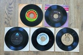 Lot of 5 Vintage Vinyl 45&#39;s Don McLean Creedence Clearwater Revival Alabama - £15.94 GBP