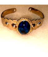 Absolutely Gorgeous Silver/Faux Turquoise Bracelet - $33.85 CAD
