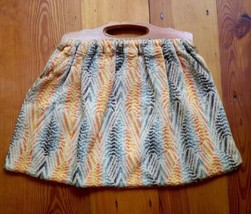 Vintage 1940s Cotton Barkcloth Multicolor Maple Wood Handle Bermuda Purse - $39.99