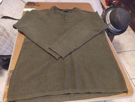 MENS STRUCTURE Dark GREEN SWEATER Size Medium Heavy Knit Missing 1 button  - $19.10