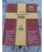 The St. Joseph Deluxe Gift Bible - N. A. B. by Confraternity of Christian.1992 - $273.66 MXN