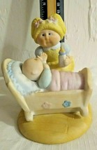 Vintage 1984 Cabbage Patch Momma and Baby Figurine Porcelain - £8.47 GBP