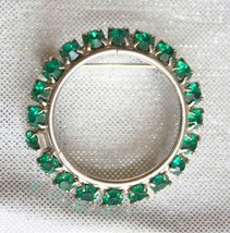 Elegant Mid Century Modern Silver-tone Green Rhinestone Circle Brooch 1960s vint - £9.80 GBP