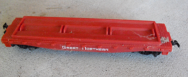 Vintage HO Scale Tyco Great Northern Red Flat Car - $273.66 MXN