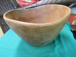 Great Collectible Antique WOOD BOWL..Unusual Shape - £67.72 GBP