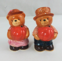 Vintage Bears Holding Pumpkins Thanksgiving 4&quot; Salt &amp; Pepper Shakers - $7.75