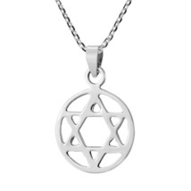 Classic Star of David Round Frame Sterling Silver Pendant Necklace - £14.55 GBP