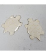 Vintage Carved Turtles 1.75 Inch Long For Crafting Set of 2 - €19,29 EUR