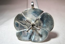 Sterling Silver Flower Necklace Pendant K1221 - £38.68 GBP