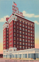 San Antonio Texas~Hotel Robert E LEE-TRAVIS St &amp; MAIN-1940s Vintage Postcard - £5.45 GBP