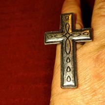 Mink Pink size 6 silver vintage cross ring~Absolutely gorgeous when worn! - £24.42 GBP