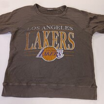 NBA Vintage Inspired Los Angeles Lakers Womens Green Graphic Sweatshirt Chest 46 image 10