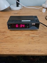 Sears Digital Alarm Clock AM Radio Dial Model 317.23710 700 Tested&amp;works - $9.90