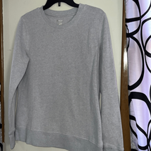 Tek Gear long sleeve sweatshirt, size large - $11.76