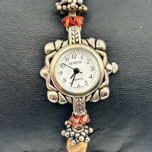 Vintage Geneva Beaded WR St. Steel Women’s Quartz Watch 22mm Working - $392.81 MXN