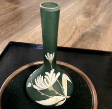 Antique &quot;Florentine Cameo&quot; Green Art Glass VASE Flowers &amp; Leaves - £44.37 GBP
