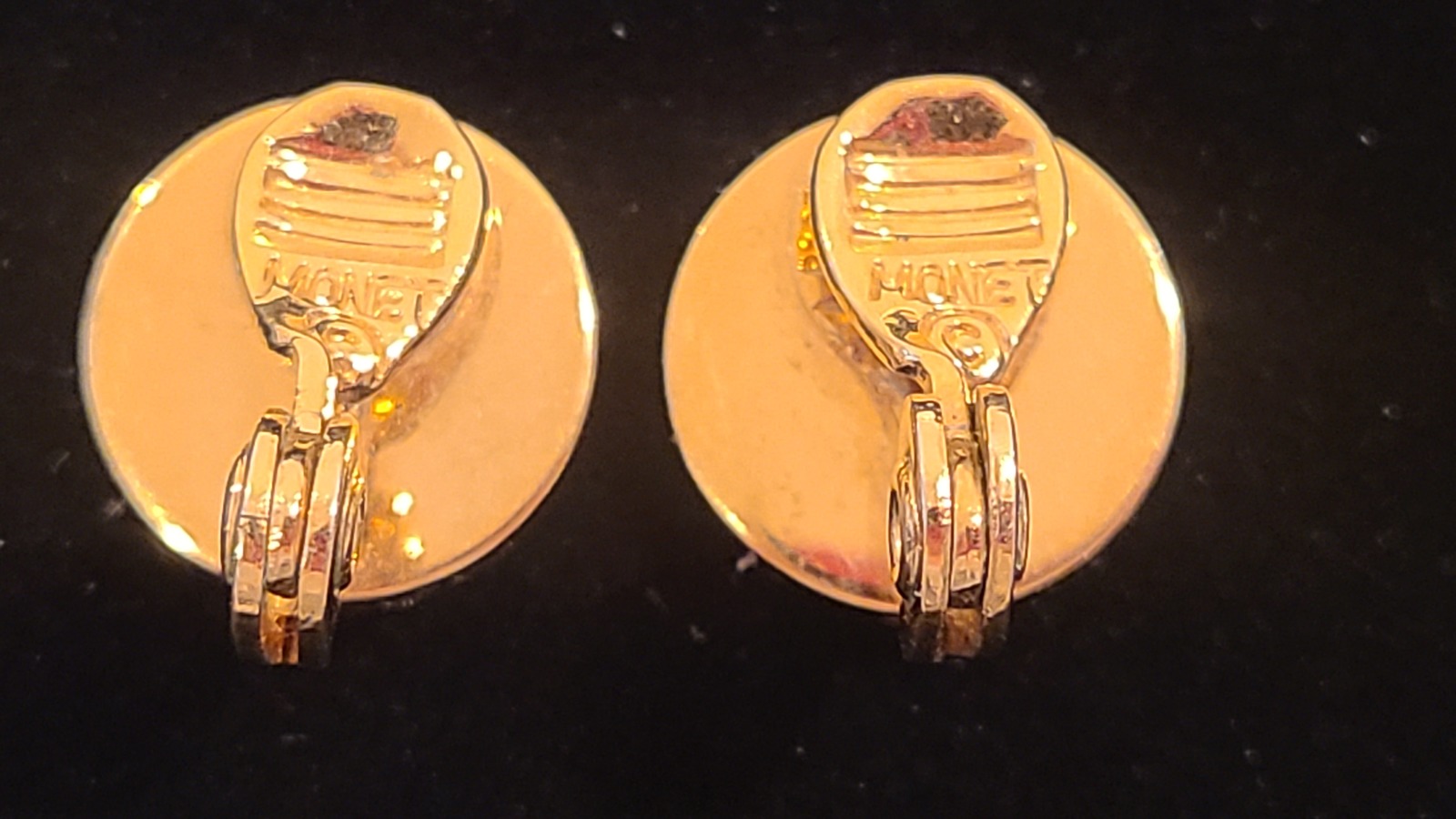 Monet Vintage Gold Tone Clip-On Cream/Off-White Enamel Earrings Item image 2