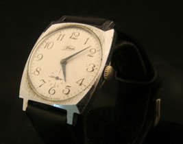 Vintage, serviced 1980&#39;S USSR, men&#39;s ZIM 15 J manual wind movement wristwatch - £90.05 GBP