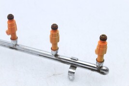 00-05 FORD EXCURSION V10 6.8L FUEL INJECTION RAIL W/ 10 INJECTORS E6185 image 5