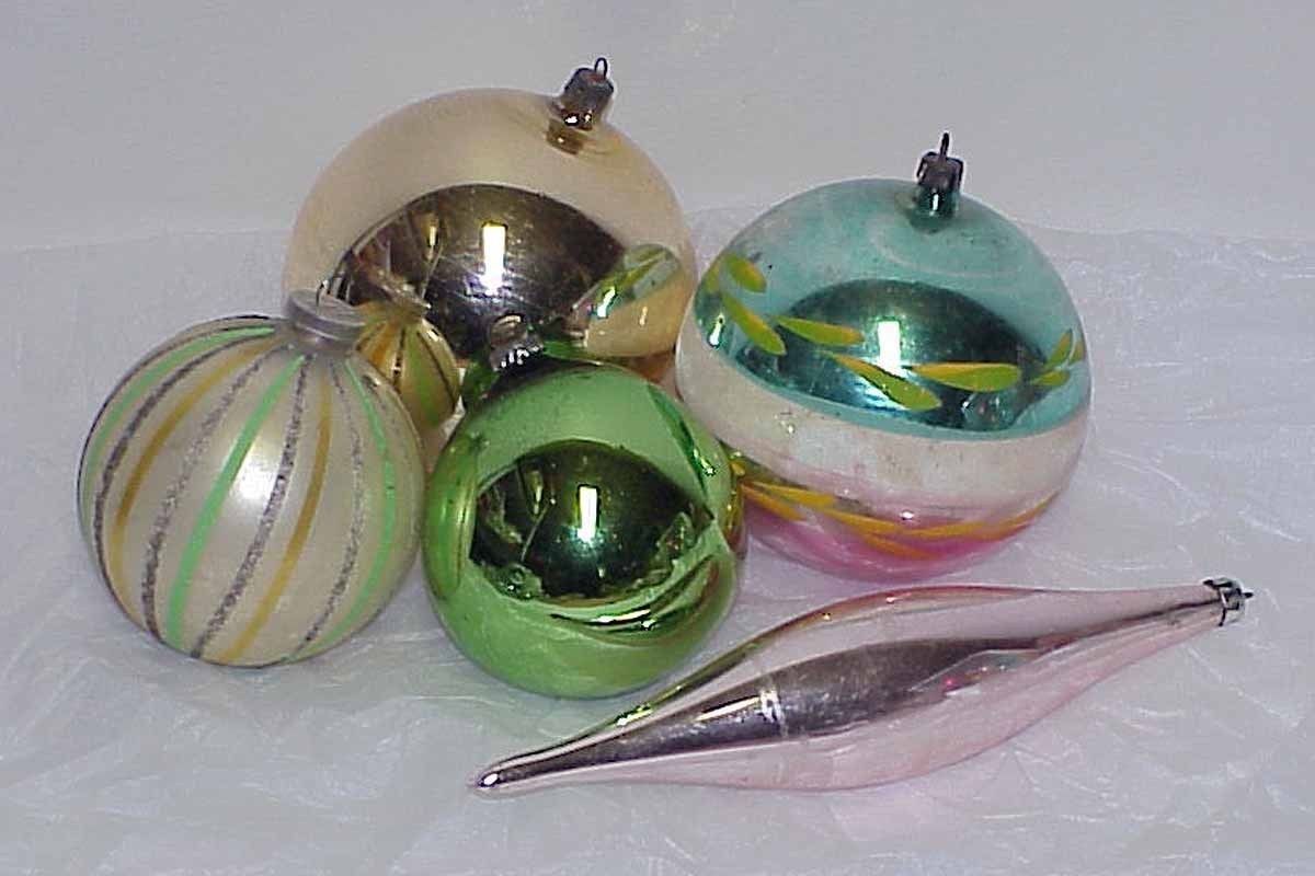 5 Vintage LARGE Glass Christmas Ornaments - Poland, W Germany, Japan - $15.00