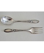 Vintage Community Oneida White Orchid Silverplate Baby Fork &amp; Spoon Set - $739.62 MXN