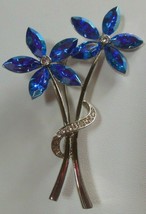 Vintage Silver-tone Faceted Blue Glass &amp; Clear Rhinestone Flower Brooch - £27.40 GBP