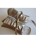Luxury Silk Gold Ring bearer pillow Glam style wedding ring pillow - €30,16 EUR