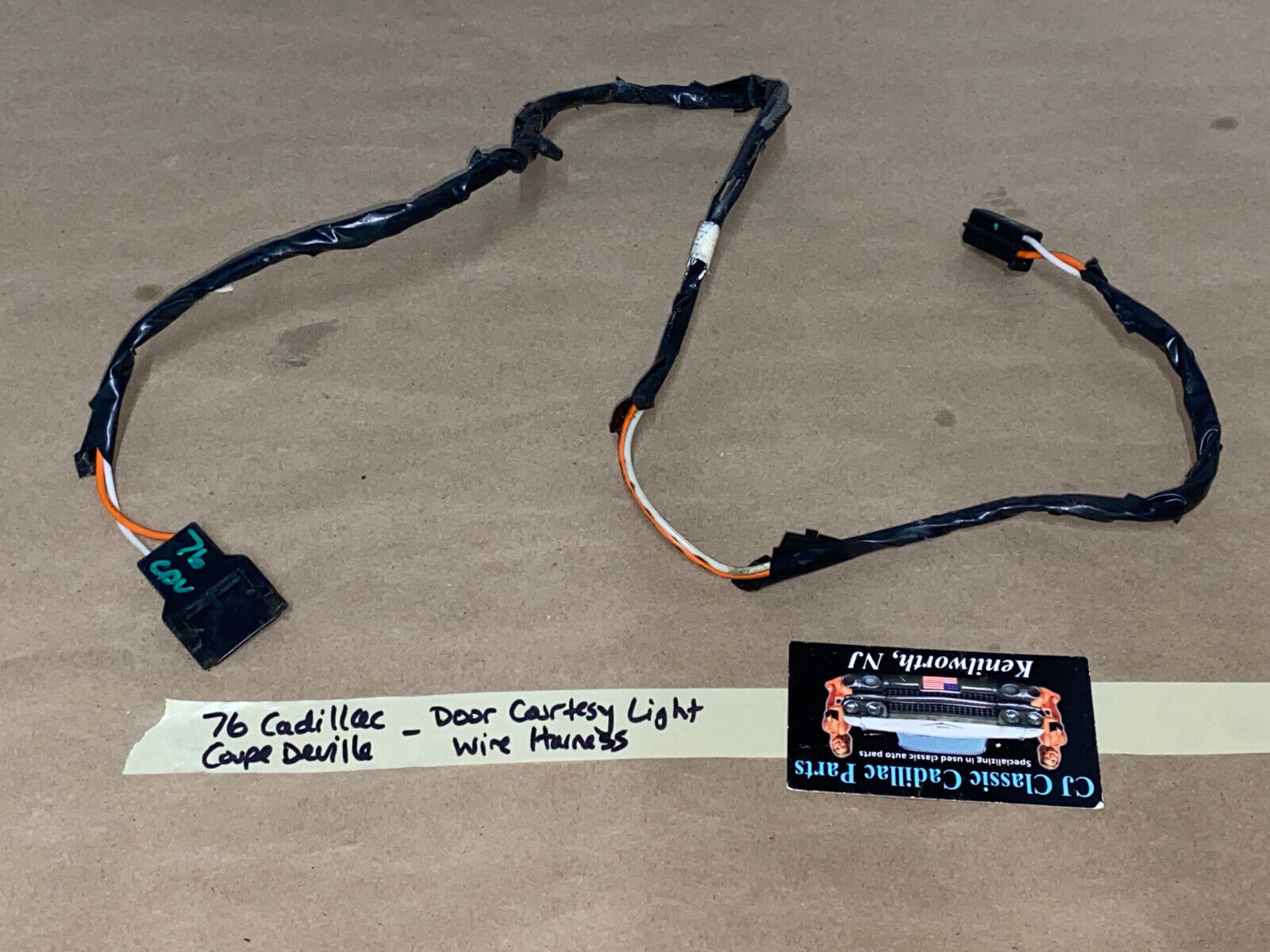 OEM 76 Cadillac Deville DOOR COURTESY LIGHT WIRE HARNESS CONNECTOR - $29.69