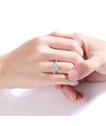 Light luxury S925 sterling silver moissanite sunflower ring - $68.31+