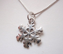 Very Small Snowflake Necklace 925 Sterling Silver Corona Sun Jewelry - £7.82 GBP