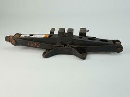 2004-2007 Ford Freestar Jack Lifting Spare Scissor Emergency Tire Wo Wrench - $103.82
