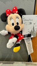 Disney Parks Minnie Mouse Plush Magnet NEW - $24.90