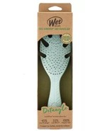 Wet Brush Hair Brush Detangler Plant Based Green Intelliflex  - $16.82