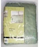 TWIN / FULL SIZE GREEN FASHION BLANKET 100% POLYESTER Made In USA NIB - $27.71