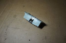 2003-2004 INFINITI G35 SEDAN REAR OVERHEAD DOME READING LIGHT LEFT or RIGHT OEM. image 2