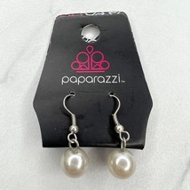 Paparazzi Silver Tone Faux Pearl Dangle Earrings Pierced Pair - £5.41 GBP