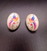 Vintage Avon Pretty Plume Faux Pearl Earrings Bird Floral Stud 90&#39;s Lobe Multi  - £7.90 GBP