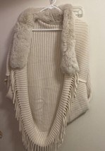 Women’s Cream  Ivory Shawl Faux Fur At Top Bust Up To 38” Medium - £5.69 GBP