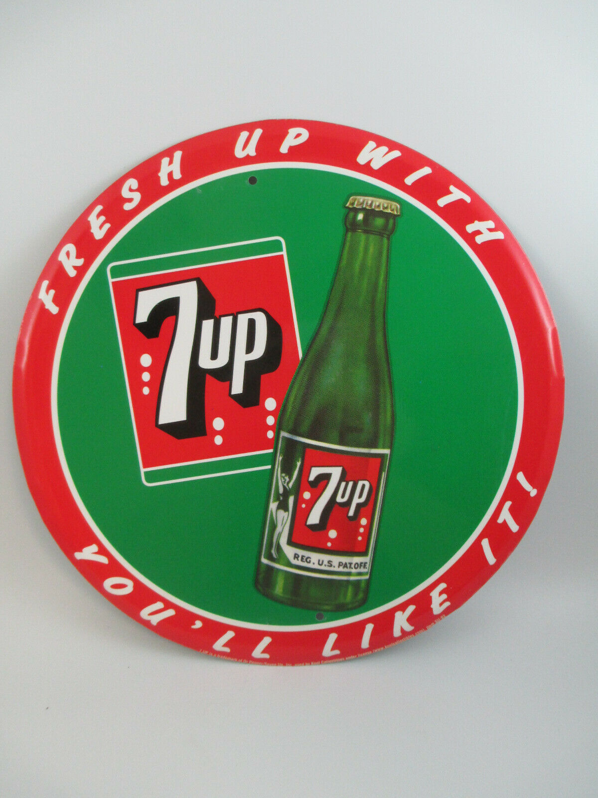 7-Up Round Disc Metal Sign Green and Red Fresh Up You'll Like It Retro Soda - £8.62 GBP