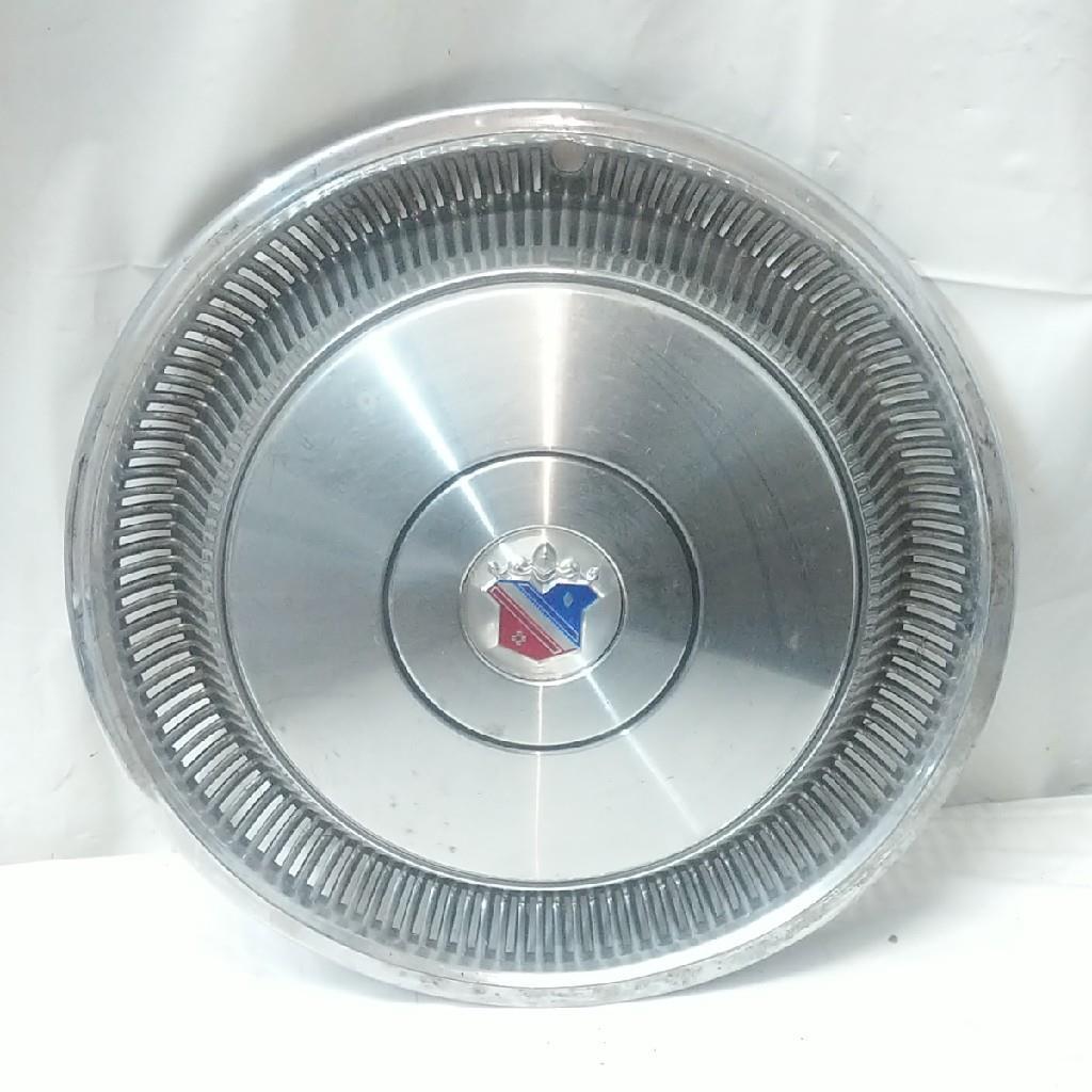 GM 1978-1979 Buick Electra Stainless 15" Hub Cab Wheel Cover w Center Emblem OEM