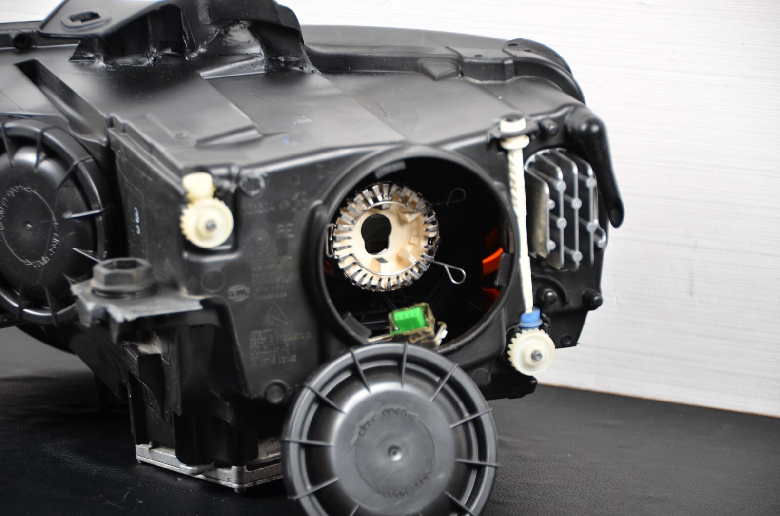 Nice! 2014 2015 2016 Audi A3 S3 Headlight Xenon HID Right Passenger Side OEM Item image 7