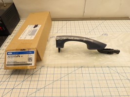 Ford JR3Z-6322405-AAPTM Exterior Door Handle Drivers in Primer You Paint... - $86.98