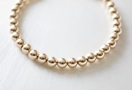 Katie Waltman filled beaded bracelet in Gold - size One Size - £47.36 GBP